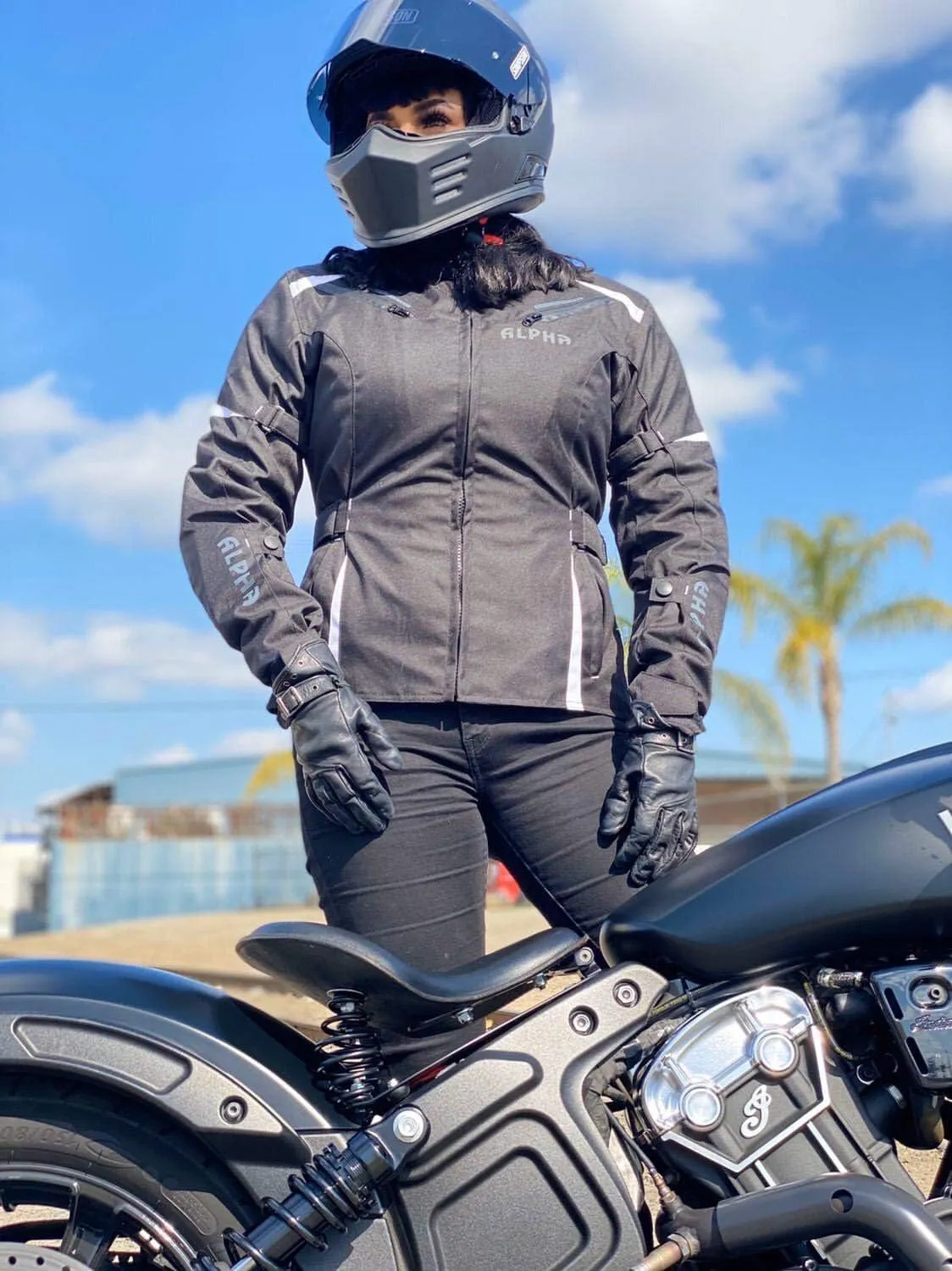 ALPHA CYCLE GEAR ALL SEASON WOMEN MOTORCYCLE JACKET WATERPROOF RIDING WITH CE ARMOUR (BLACK/WHITE, 4X-LARGE)
