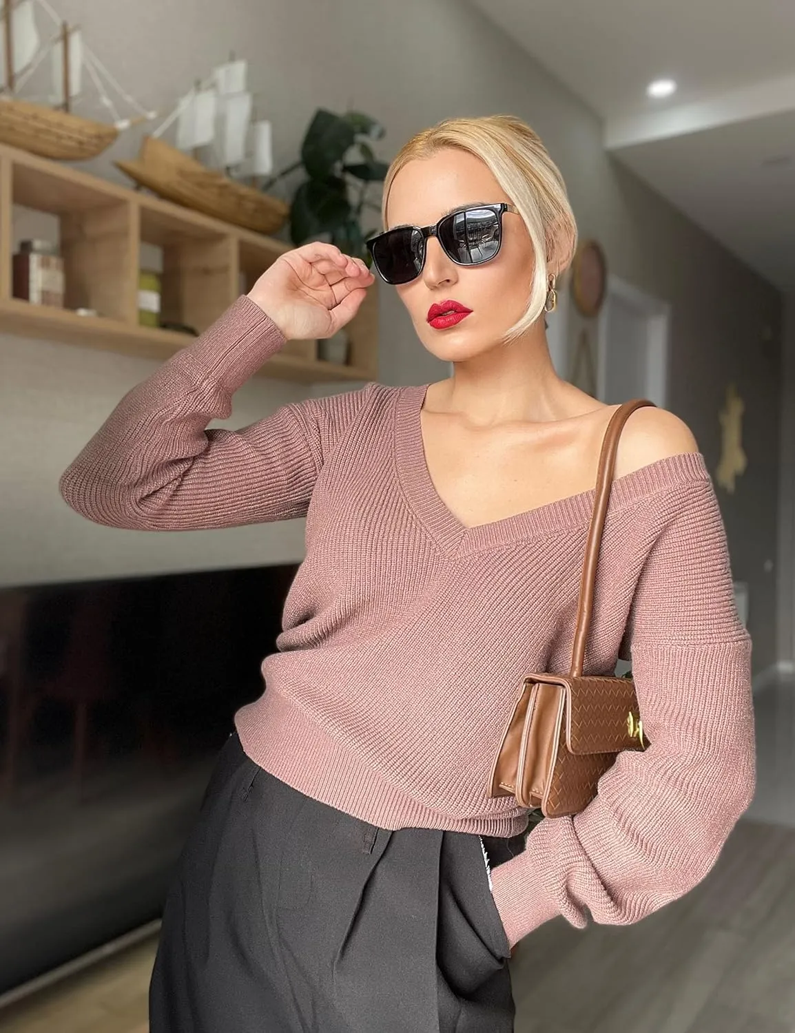 Cowasto Women Sexy Deep V Neck Sweater Christmas Sweaters Casual Long Sleeve Fall Sweaters Pullover